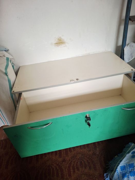 Тумба, шухляда для зберігання