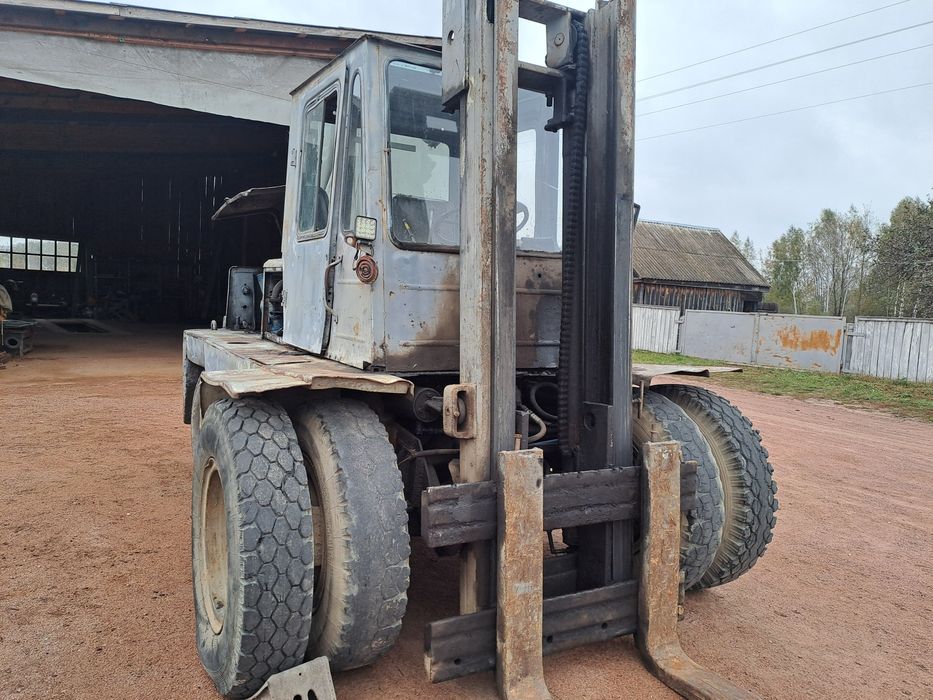 Львовський погрузчик ,Навантажувач