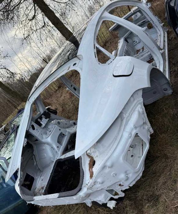 Четверть крыша  Porsche Panamera 971 Разборка шрот