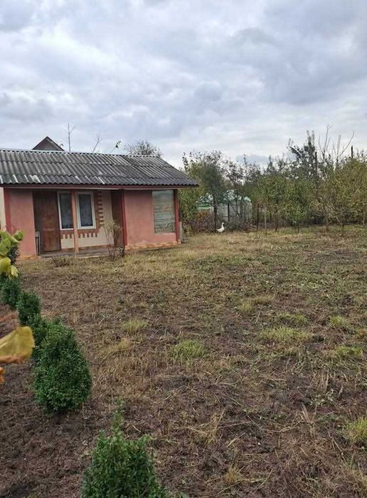 Продам цегляну дачу в районі ВГСЧ