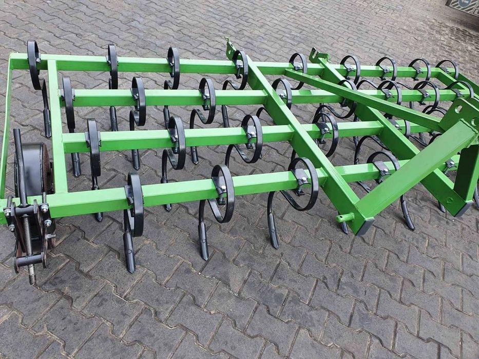 Культиватор Bomet ( польський культиватор з катком))