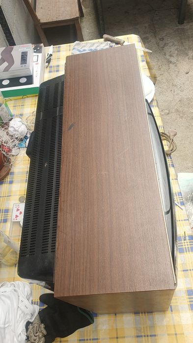 Vendo 2 TV antigas