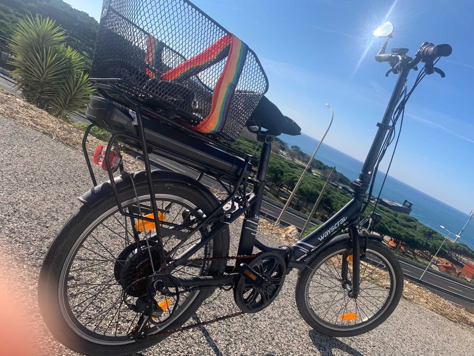 Bike elétrica dobrável semi-nova