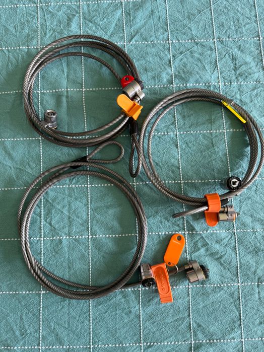 3x Lock / Kensington Twin MicroSaver Security Cable64283839322498121