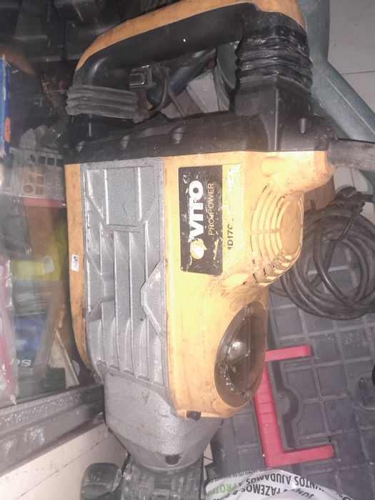 Vendo diversas ferramentas  35€