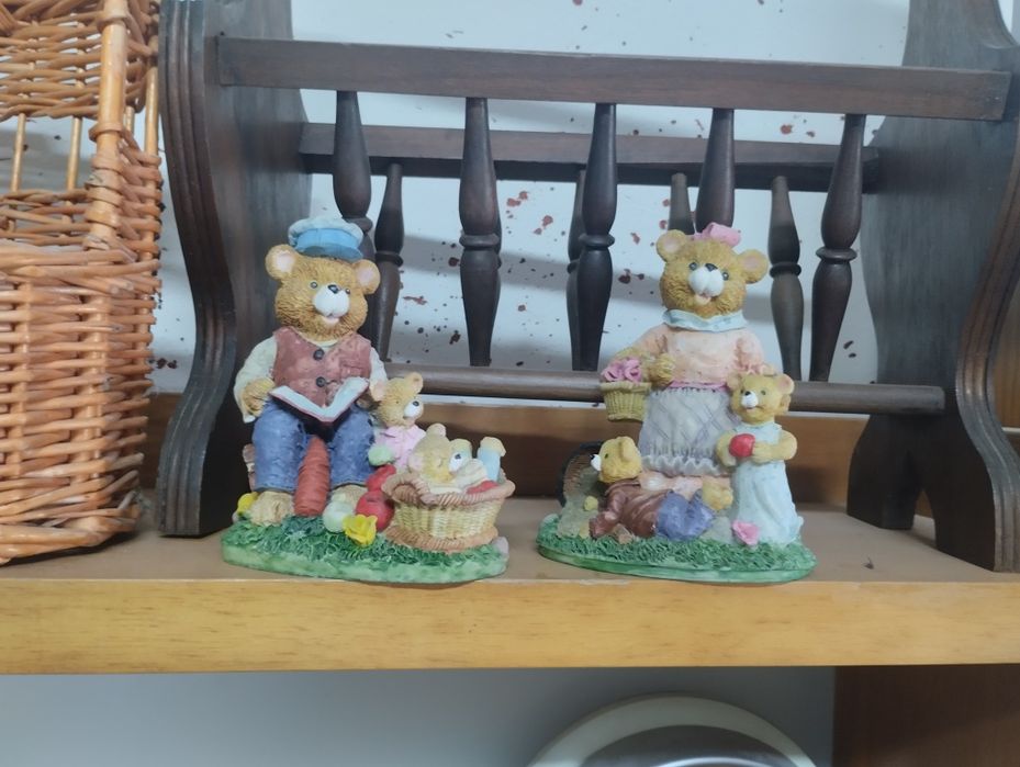 Várias peças decorativas