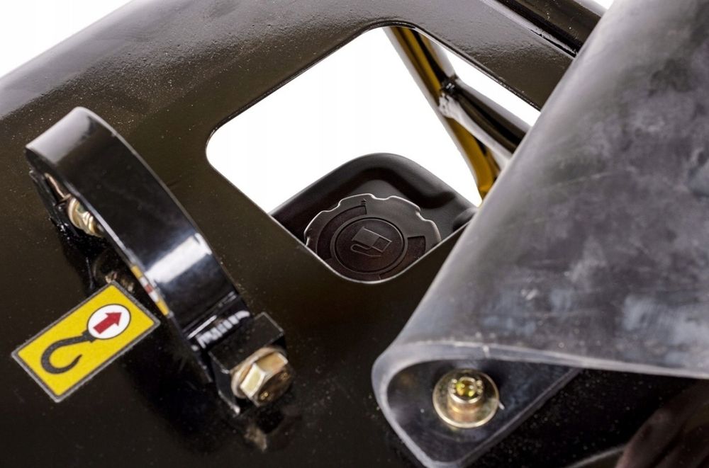 Zagęszczarka Cedrus CEDZG05 z rewersem hydraulicznym 260kg