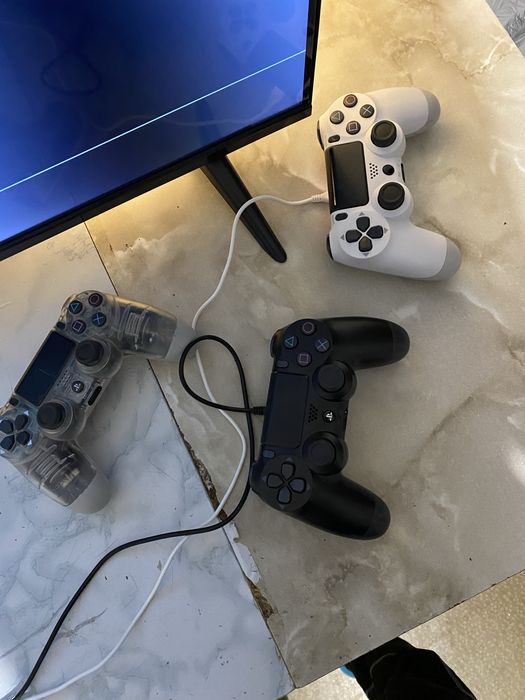 продам пс4 слим с акаунтом возможен обмен