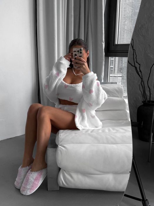 Піжама трійка жіноча топ + шорти + халатик