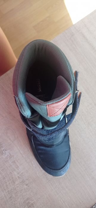 Botas Geox para neve impermeável novas sem caixa