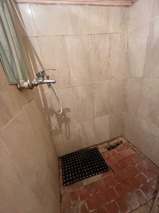 Сертификат!!! Продам гостинку метро Академика Павлова