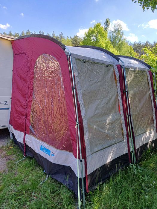 Przedsionek do przyczepy kempingowej Kampa Rally 260