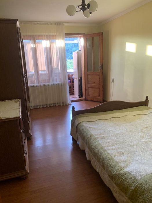 Продається 3 кімнатна квартира