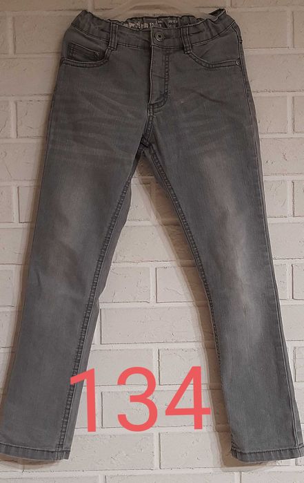 Spodnie jeansy 134