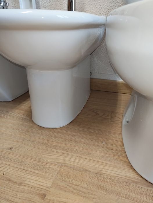 Bidés , roca e Sanitana