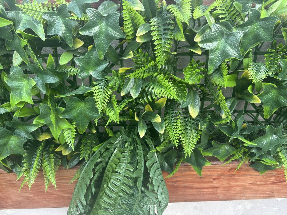 Painel flores plastico