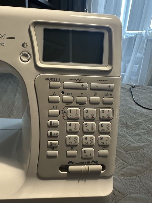 Швейна машинка Janome Memory Craft MC5200