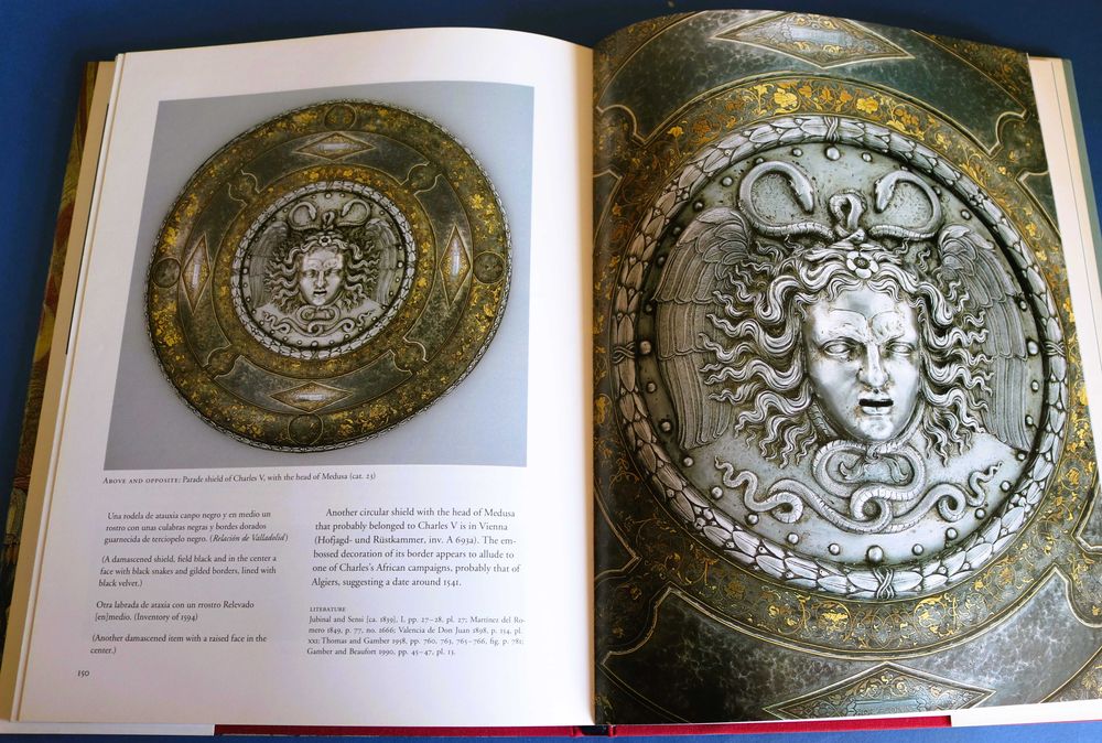Tapeçaria e Armaria Nacional de Espanha no Metropolitan, belo livro