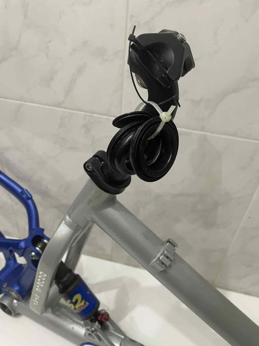 Vendo quadro cube xc com amortecedor