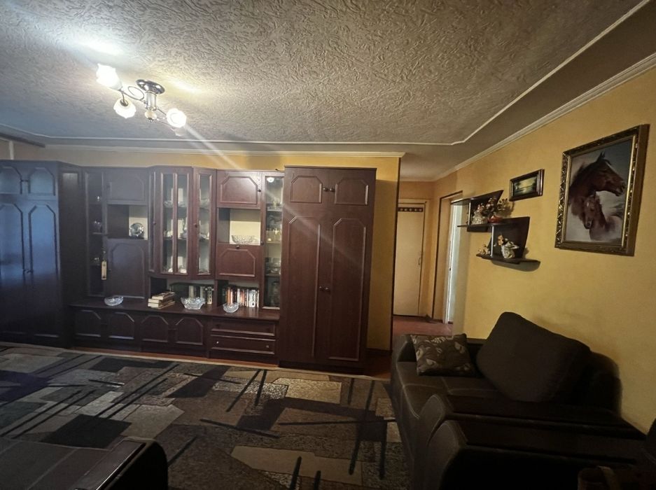 Вул Хлібна, продаж 3-кімн квартири, цегляний будинок, АВТОНОМНЕ ГАЗОВЕ ОПАЛЕННЯ