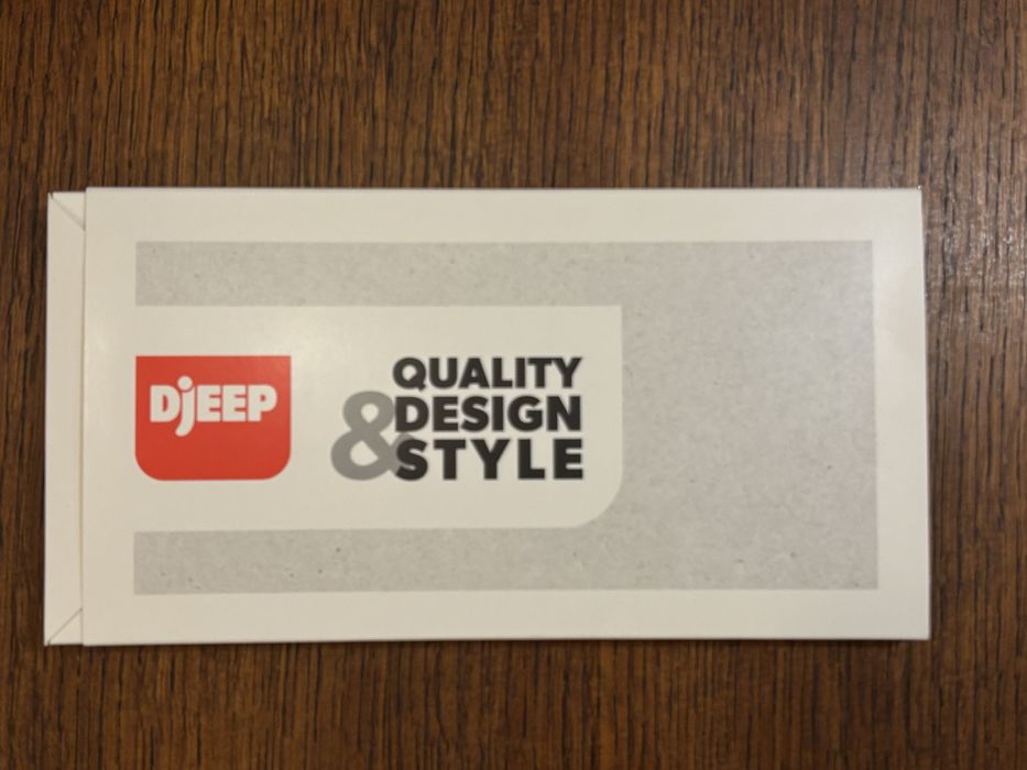 Isqueiros Djeep colecionaveis