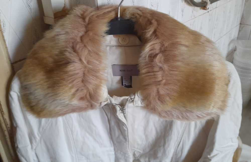 Mango Suit Jacket, Size M + Effe Luggage Offer – Good Condition64738277152642122