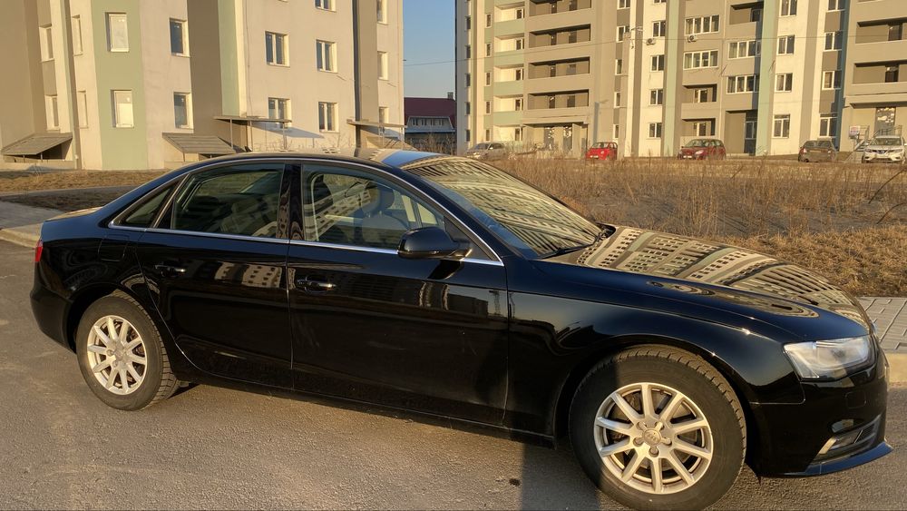 Ауді А 4 2013 р 134.000км пробіг