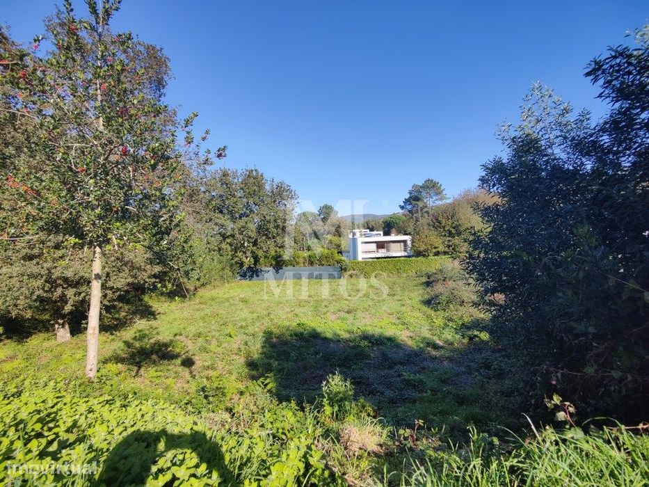 Lote destinado a construção, situado em Venade — Venade E Azevedo, Viana do Castelo