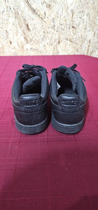 Sapatilhas Nike LowCourt