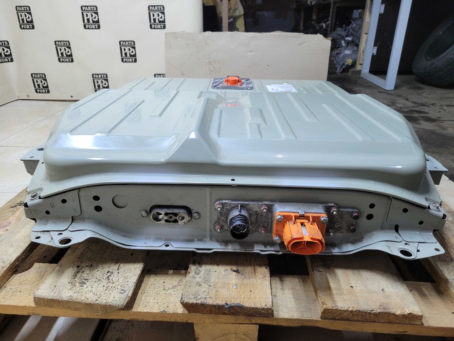 Батарея акумулятор гибрид Mitsubishi Outlander 2022 2023 2024 2025 2,4