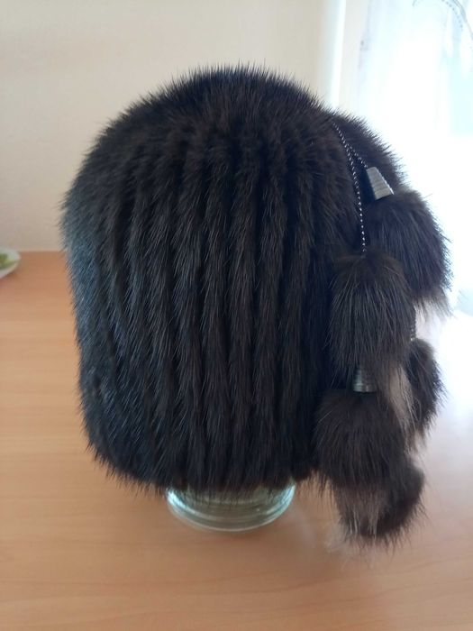 Шапка норкова на в'язаній основі