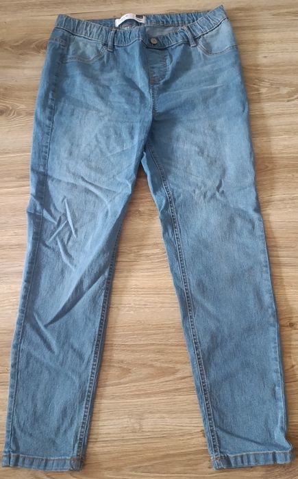 Spodnie damskie jeans