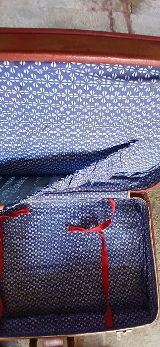 Mala de viagem antiga