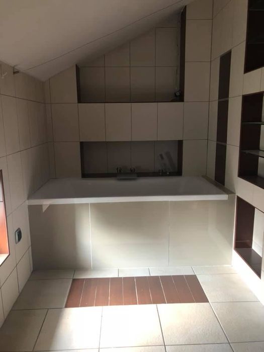 Stylowe, dwupoziomowe mieszkanie ( ok. 80 m²) w klimatycznej kamienicy – Szukamy spokojnych najemców! – pohled 2