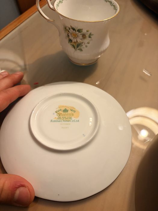 Chávena de Chá e Pires Queen’s "October Daisy" - Porcelana Inglesa
