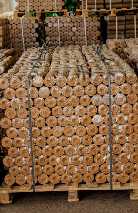 Справжнє вугілля, брикети, пелети — прямі поставки