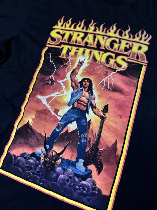 Официальный мерч футболка хлопок Очень странные дела Stranger Things M