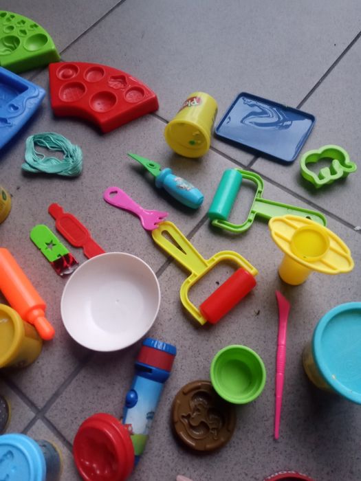 Zestaw dla dzieci playdoh używane