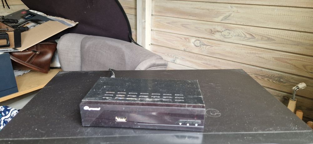 Dekoder DVB-T2 HEVC Skymaster STB M265 (Full HD, HDMI, USB) | Bez pilota