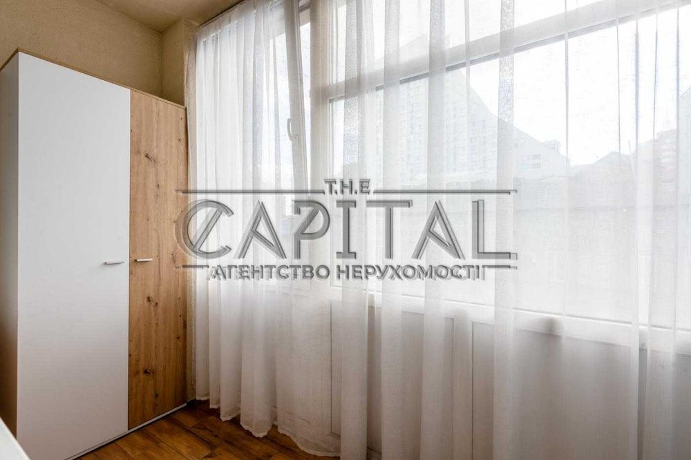 Продаж 3 кімнатної квартири вул. Дмитрівська 60/19 СРОЧНАЯ ПРОДАЖА
