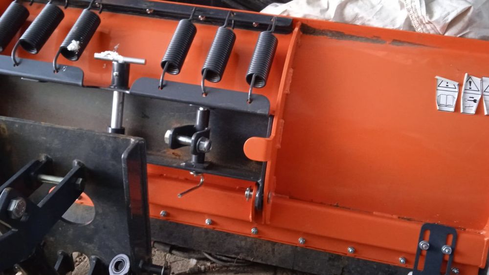 Pług do śniegu 180 cm. Nowy