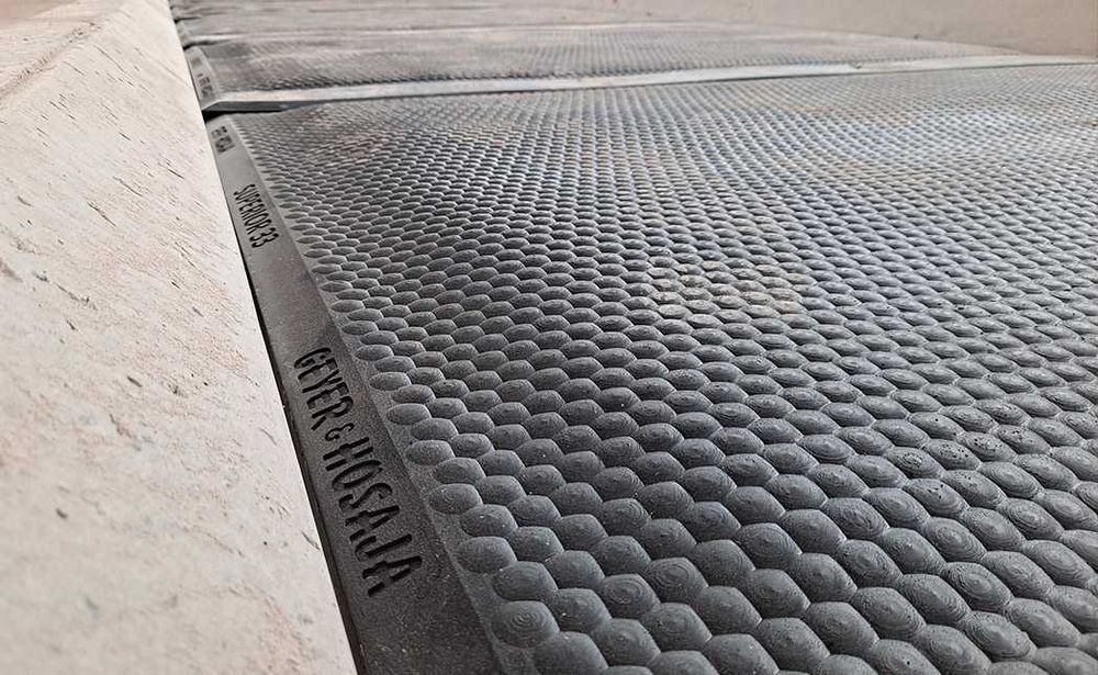 Maty legowiskowe dla bydła krów Geyer-Hosaja 3,2 MM PROMOCJA