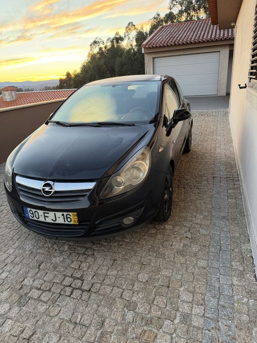 Opel Corsa D 1.2 5 lugares gasolina e Gpl
