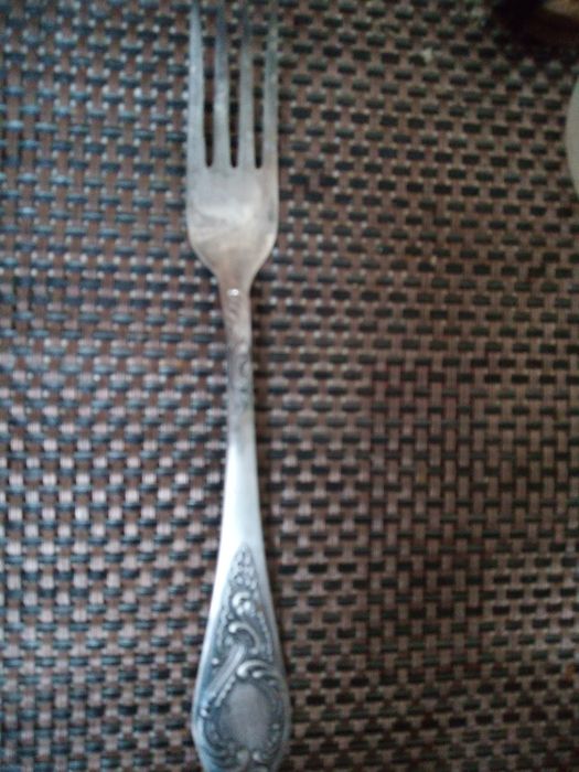 Вилка мільхіорова