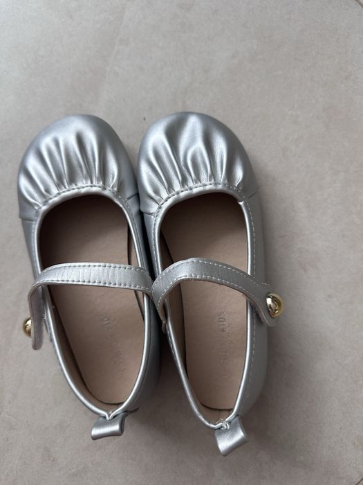 Туфельки новые,кожзам,33р.