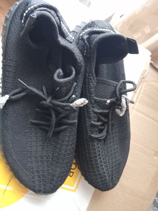 Макасини кеди ..