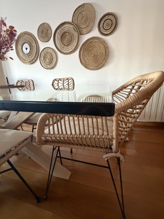 Mesa de Jantar Kave Home Argo 180x100 cm – Vidro + Pernas Efeito Madeira