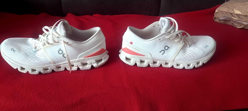 Buty On Running Cloudrunner 2