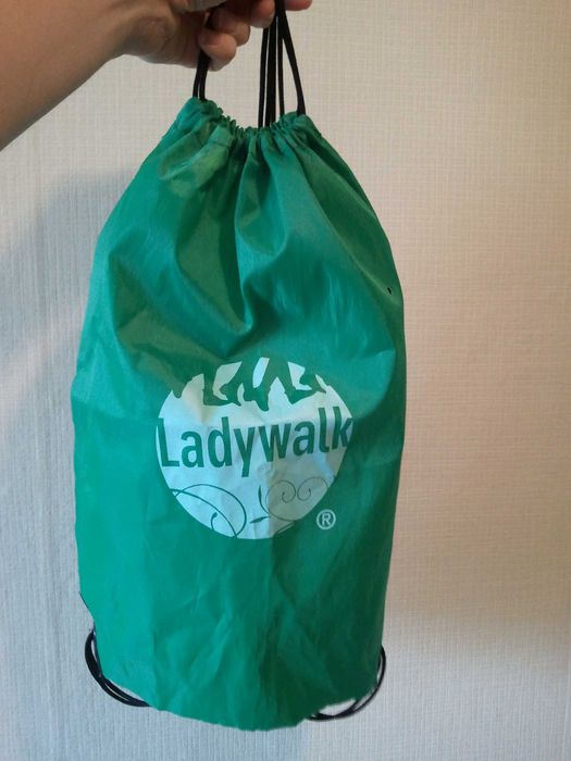 Сумка рюкзак ёмкая лёгкая сумочка рюкзачок на шнурках на завязках