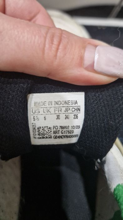 Кросівки 38 р. 24,8 см.